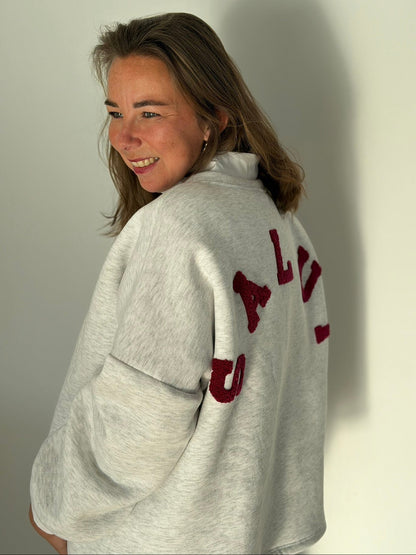 SALUT Sweater -- Grijs