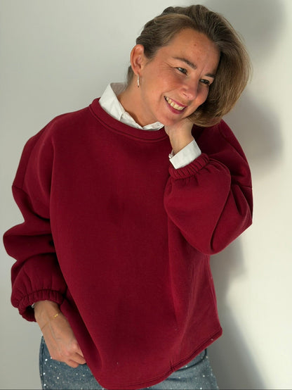 SALUT Sweater -- Bordeaux