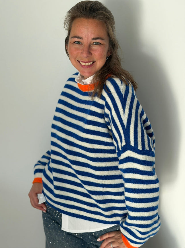 JANNIE Pull -- Royal/Orange